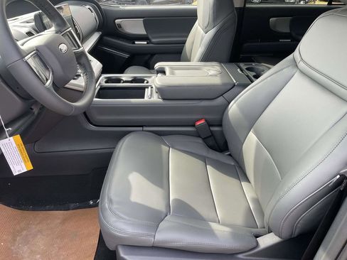 New 2026 Ford Expedition Max Active image 13