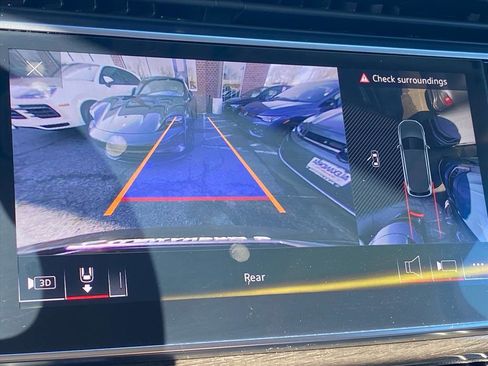 Used 2023 Audi Q7 2.0T Premium Plus w/ Premium Plus Package image 17