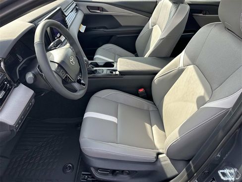 New 2026 Toyota Camry SE image 18