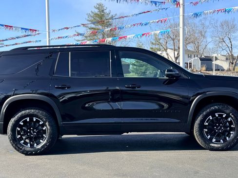 New 2026 Chevrolet Traverse Z71 w/ Enhanced Driving Package image 4