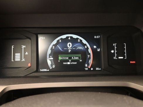Used 2024 Toyota Tacoma SR5 RWD image 6