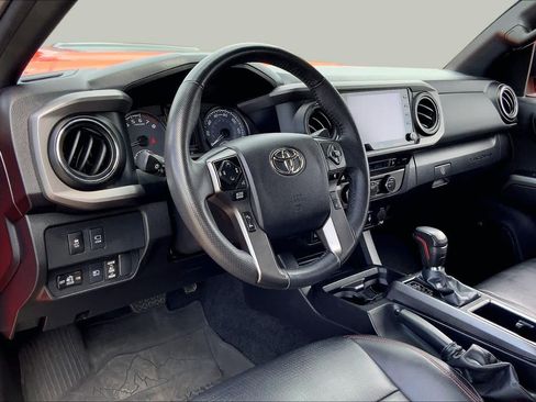Used 2023 Toyota Tacoma TRD Pro AWD/4WD image 17