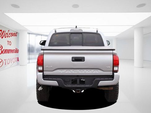 Used 2023 Toyota Tacoma SR AWD/4WD image 6