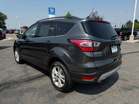 Used 2019 Ford Escape SEL AWD/4WD image 7