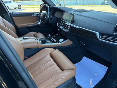 Used 2021 BMW X5 xDrive40i w/ Convenience Package image 45