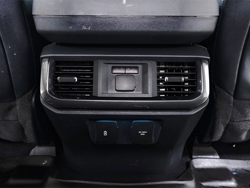 Used 2023 Ford F150 Lariat w/ Equipment Group 502A High image 31