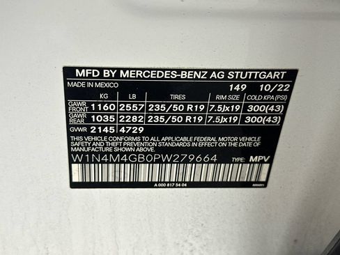Certified 2023 Mercedes-Benz GLB 250 image 9
