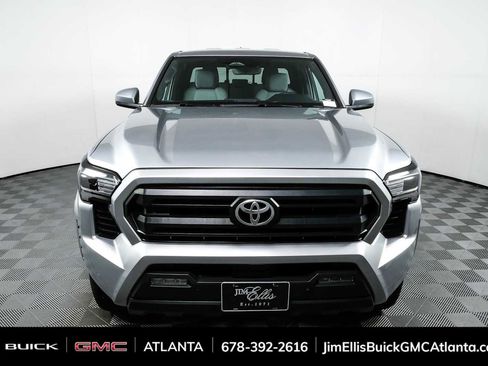 Used 2024 Toyota Tacoma SR5 AWD/4WD image 25