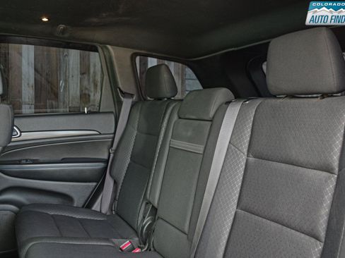 Used 2019 Jeep Grand Cherokee Laredo AWD/4WD image 24