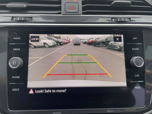 Used 2024 Volkswagen Tiguan SE R-Line w/ MDO Package, Three-Row FWD image 35