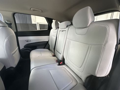 Used 2026 Hyundai Tucson SE FWD image 22