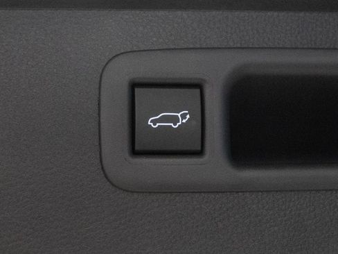 Certified 2026 Toyota Highlander XSE AWD/4WD image 39