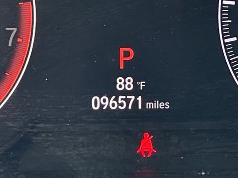 Used 2019 Honda Accord Sport image 15