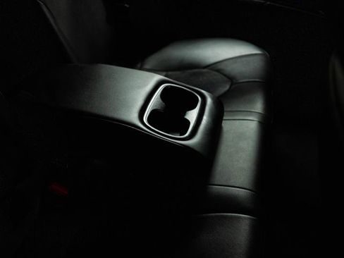 Used 2022 Toyota Camry XSE w/ Carpet Mat Package (TMS) FWD image 12