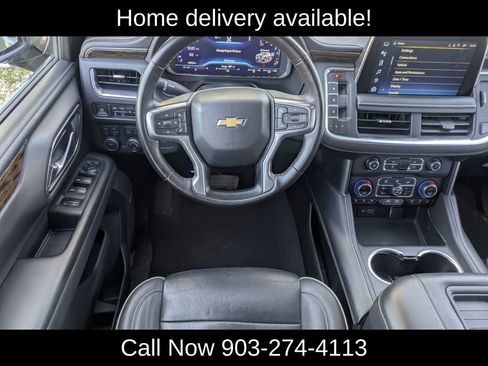 Used 2023 Chevrolet Suburban Premier image 11