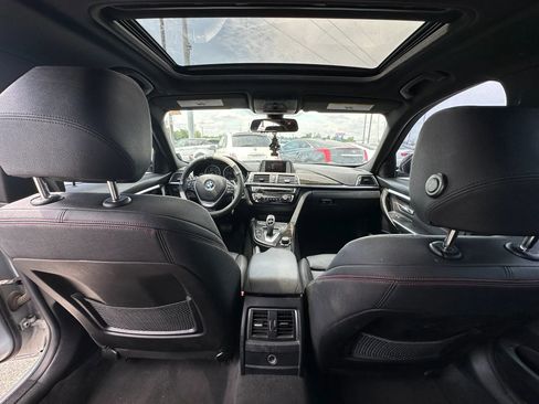 Used 2017 BMW 330i Sedan RWD image 16