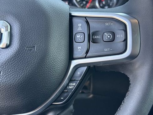 Used 2025 RAM 1500 Big Horn AWD/4WD image 17