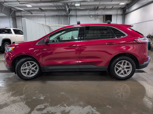 Used 2023 Ford Edge SEL w/ Convenience Package AWD/4WD image 5