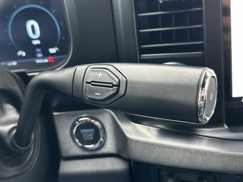 New 2025 Ford F350 Platinum image 34