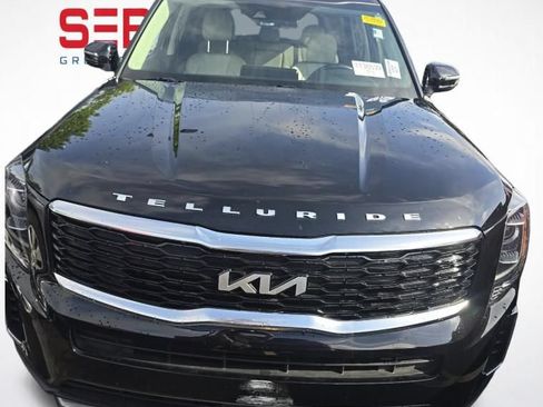 Used 2022 Kia Telluride EX FWD image 9