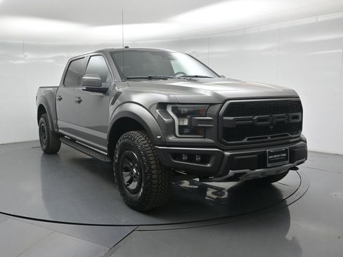 Used 2018 Ford F150 Raptor w/ Equipment Group 802A Luxury image 26