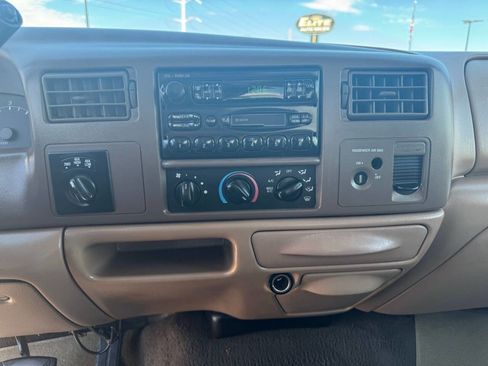 Used 1999 Ford F250 Lariat image 21
