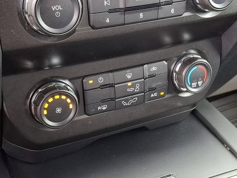 Used 2019 Ford F150 XL w/ Equipment Group 101A Mid AWD/4WD image 17