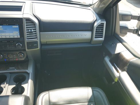 Used 2017 Ford F350 Lariat w/ Lariat Ultimate Package image 16