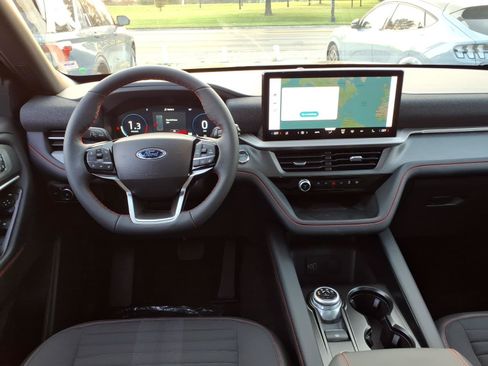 New 2027 Ford Explorer ST-Line AWD/4WD image 10