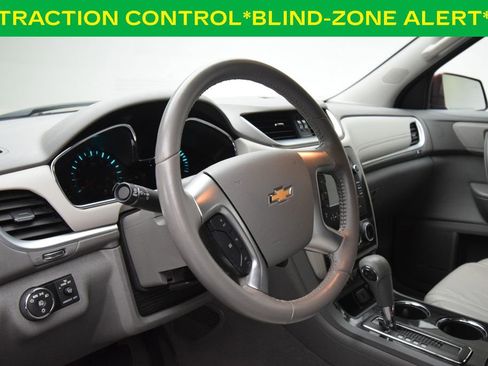 Used 2016 Chevrolet Traverse LT AWD/4WD image 11