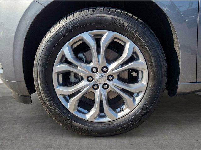 Used 2020 Buick Enclave Avenir w/ Avenir Technology Package AWD/4WD image 9