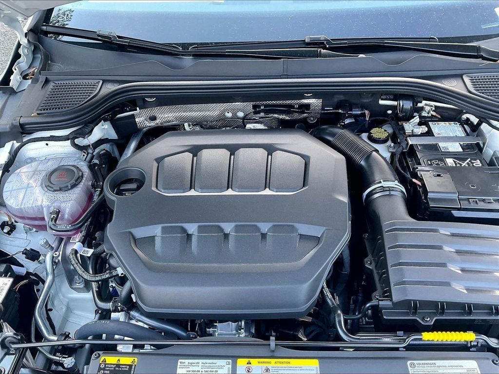 New 2026 Volkswagen GTI SE FWD image 16