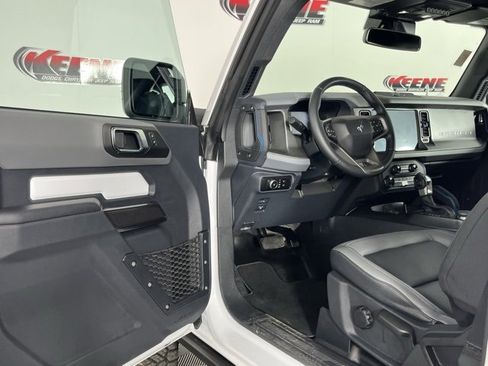 Used 2024 Ford Bronco Black Diamond image 21