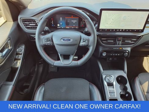 Certified 2024 Ford Escape ST-Line w/ Tech Pack #1 AWD/4WD image 6