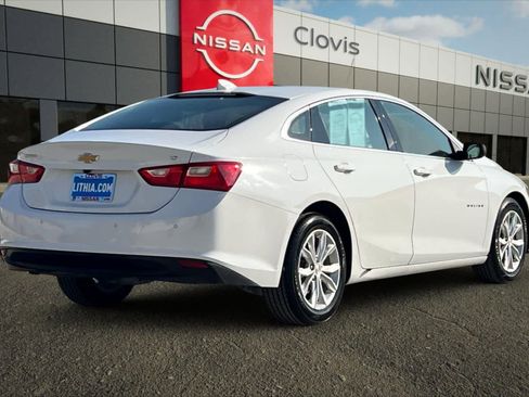 Used 2024 Chevrolet Malibu LT image 3