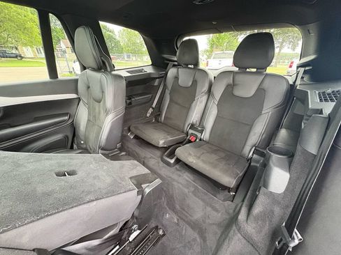Used 2016 Volvo XC90 T8 R-Design w/ Vision Package AWD/4WD image 26