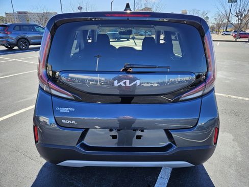 Used 2024 Kia Soul LX w/ Option Group 015 image 6