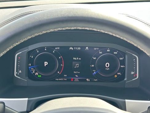 Used 2022 Volkswagen Atlas SE image 40