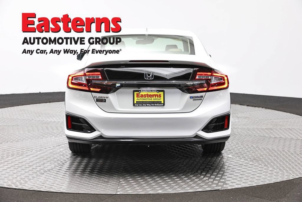 Used 2018 Honda Clarity Touring image 8
