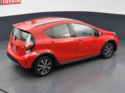 Used 2018 Toyota Prius C Two FWD image 20
