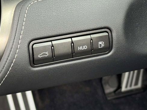 Used 2021 Lexus LC 500 Convertible w/ Touring Package RWD image 21