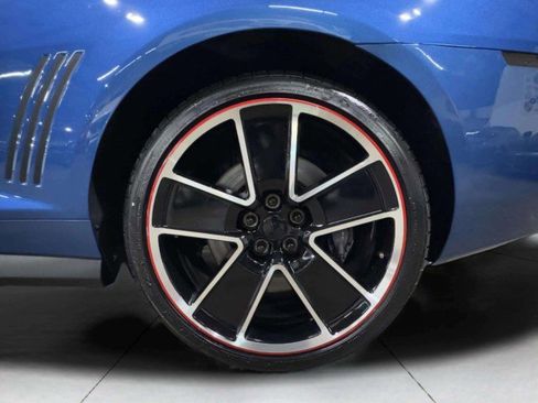 Used 2013 Chevrolet Camaro SS w/ Hot Wheels Special Edition image 59