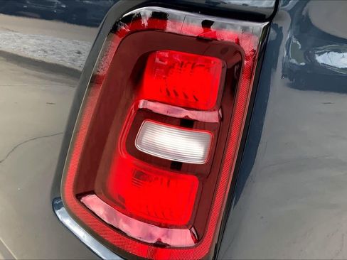 New 2026 RAM 1500 Express AWD/4WD image 14