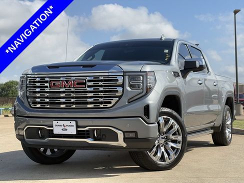 Used 2024 GMC Sierra 1500 Denali w/ Denali Reserve Package AWD/4WD image 2