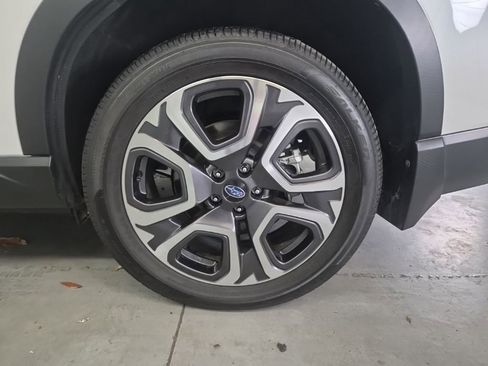 Used 2025 Subaru Ascent Touring w/ Popular Package #1 image 8