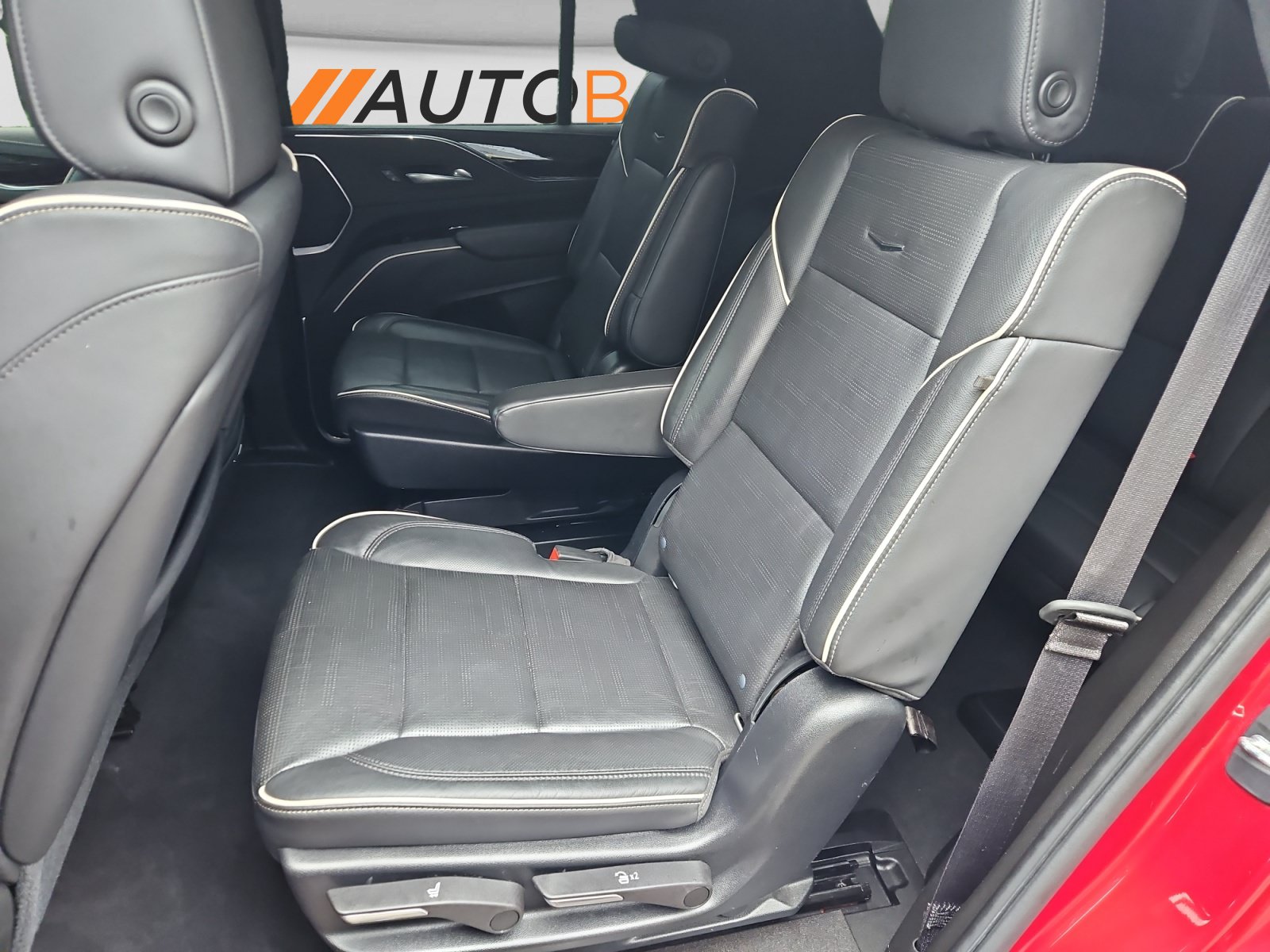 Used 2021 Cadillac Escalade Sport w/ Driver Assist Tech Package AWD/4WD image 15