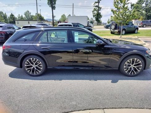 New 2027 Mercedes-Benz E 450 4MATIC All-Terrain Wagon image 3