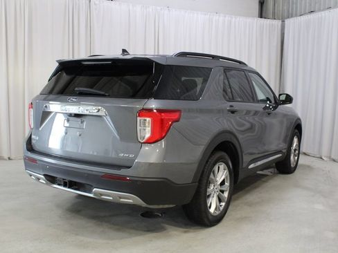 Used 2023 Ford Explorer XLT w/ Equipment Group 202A AWD/4WD image 27