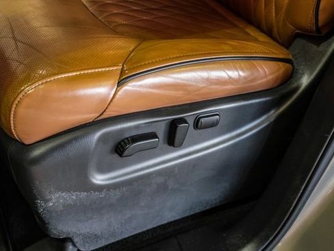 Used 2019 INFINITI QX80 Luxe w/ Proactive Package image 33