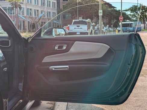 Used 2024 Ford Mustang Premium image 10